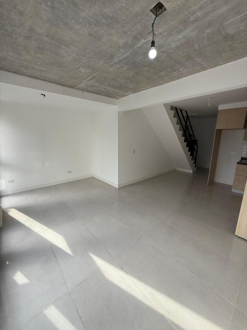 Departamento en Venta en Vicente Lopez Vias / Rio, USD 281.000