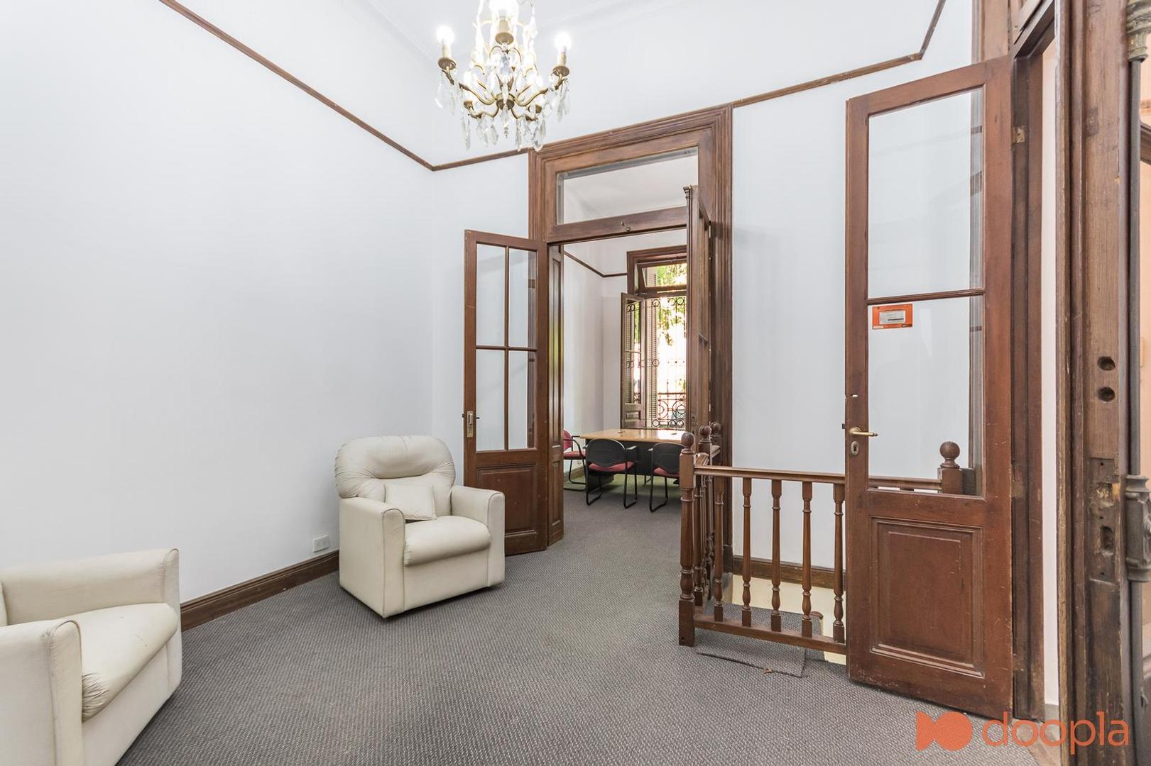 Depto Tipo Casa en Venta de 6 ambientes