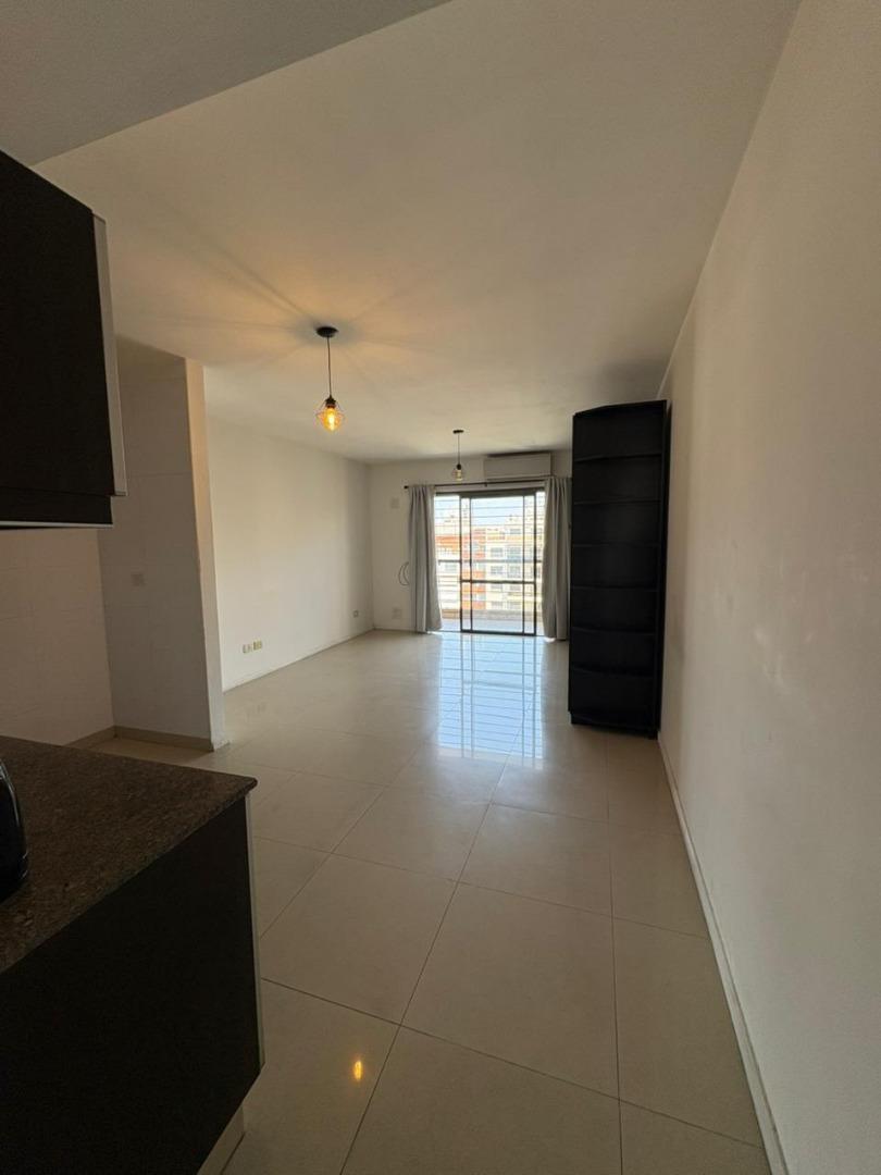 Hermoso y amplio monoambiente en edificio con amenities