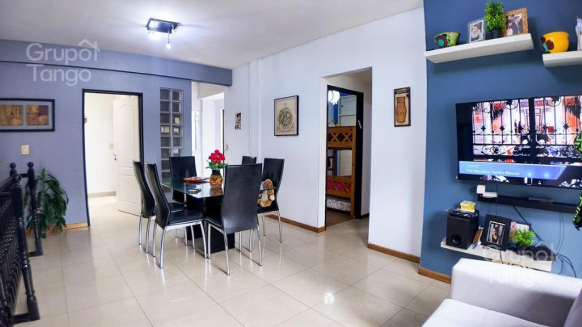 Depto Tipo Casa en Venta de 3 ambientes