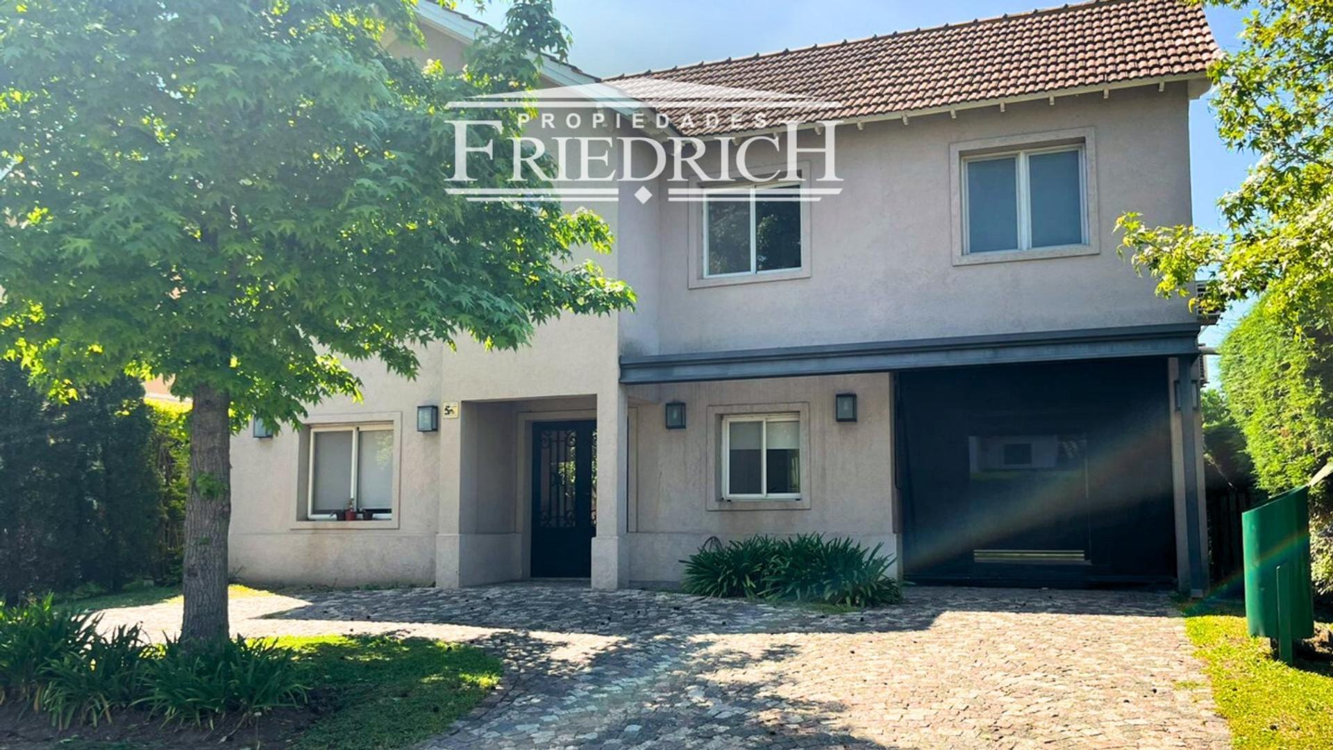 CASA  EN ALQUILER BARRIO CERRADO HARAS MARIA ELENA