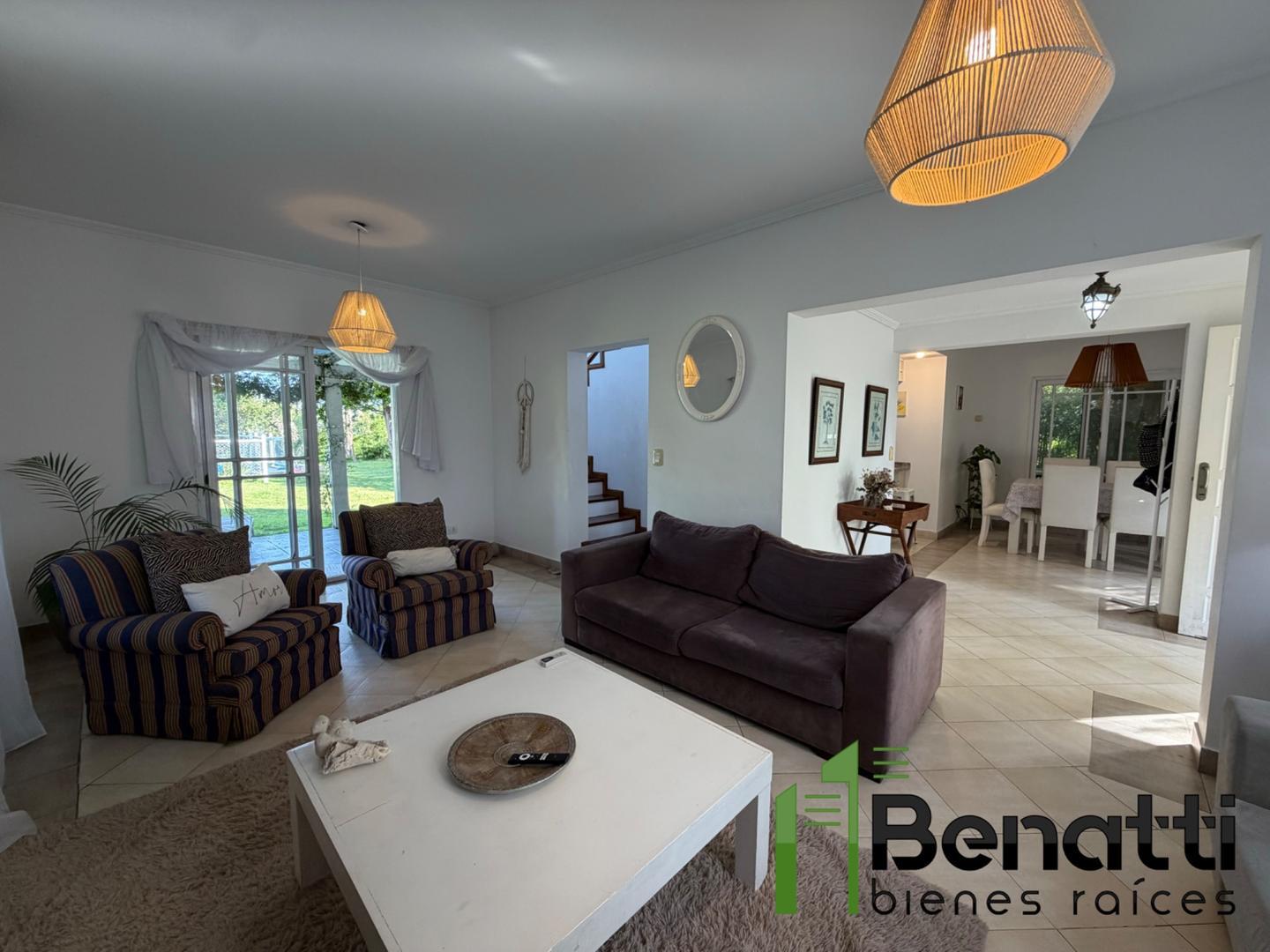 Casa en Venta en Carlos Spegazzini, USD 190.000