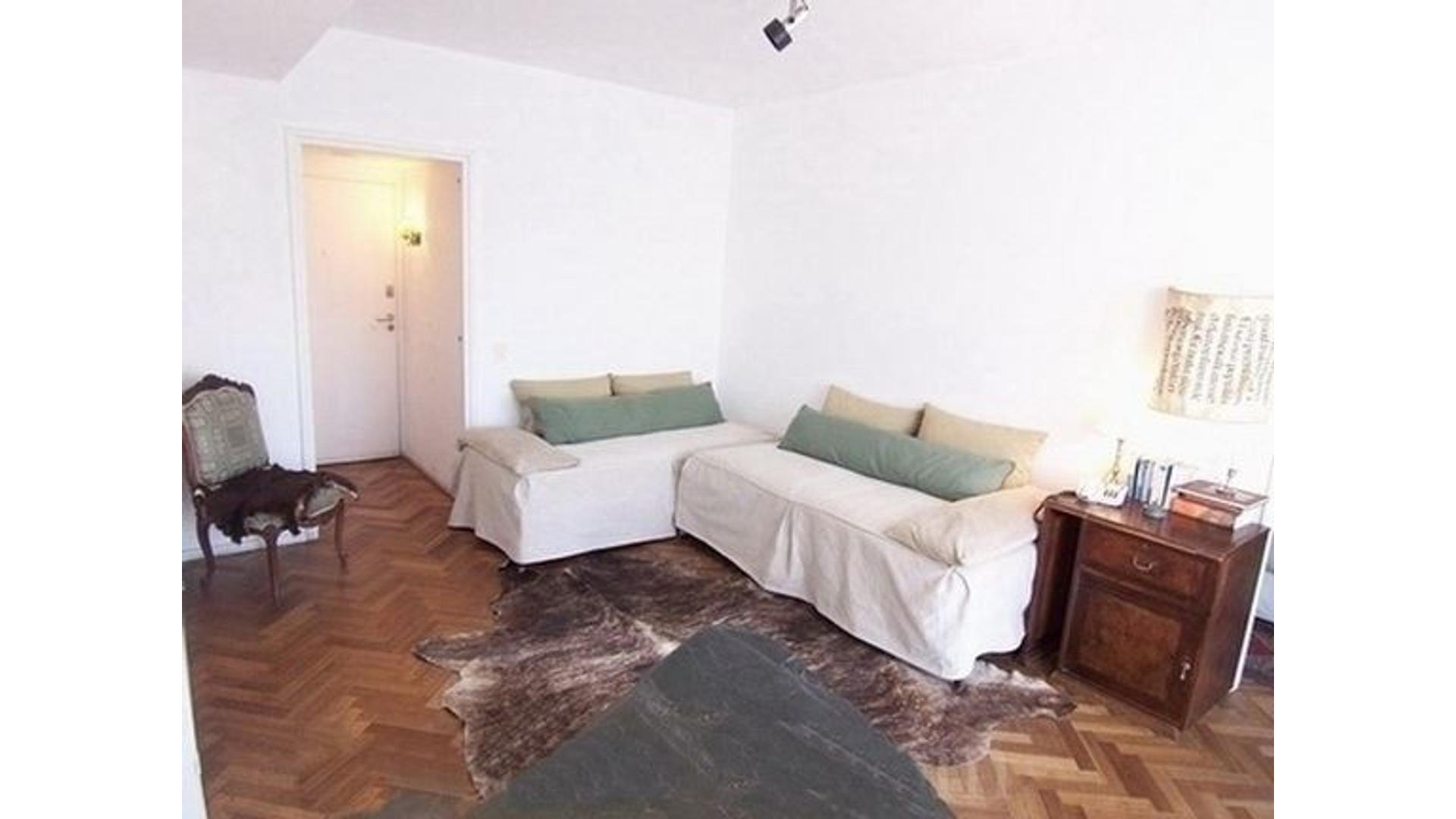 Av Del Libertador 200