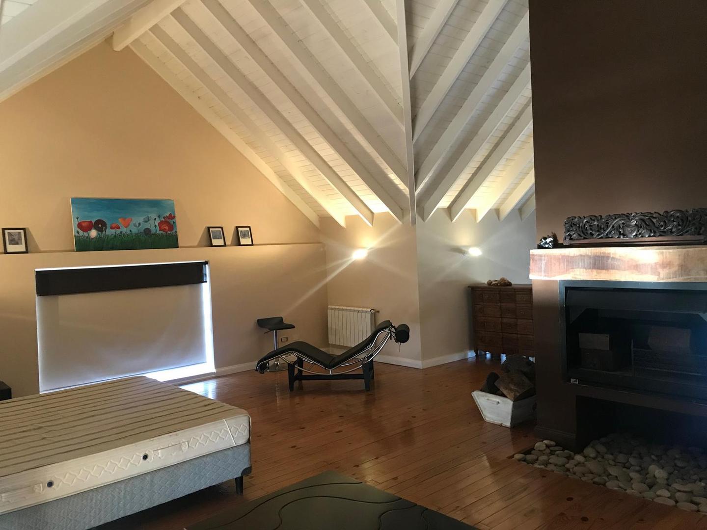 Casa en Venta al Este