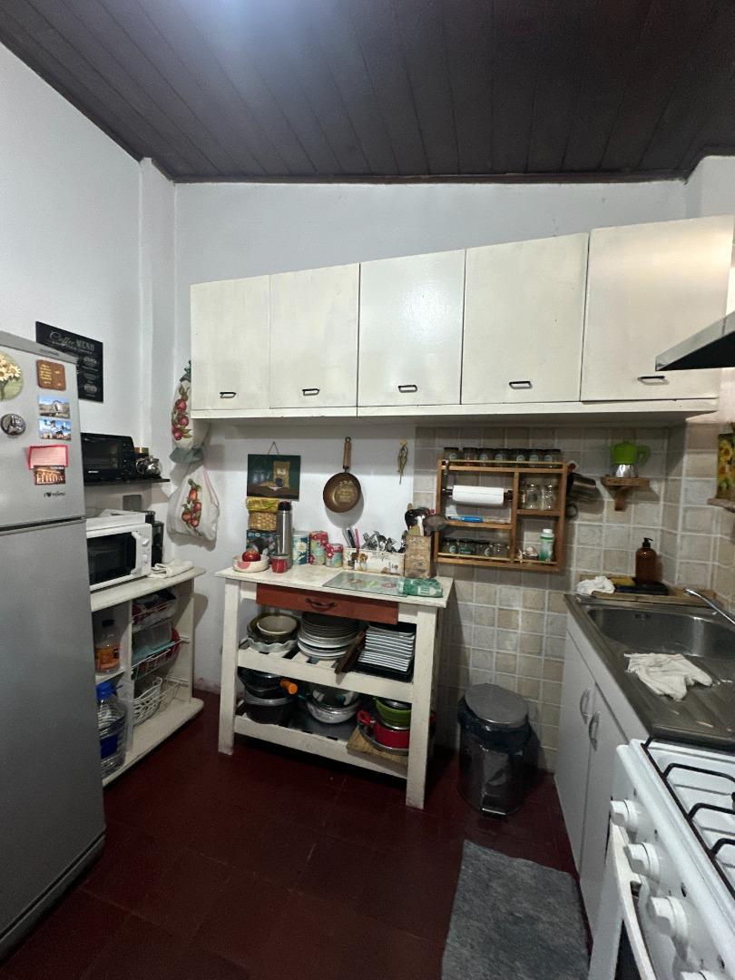 Casa 2 ambientes con 1 baño