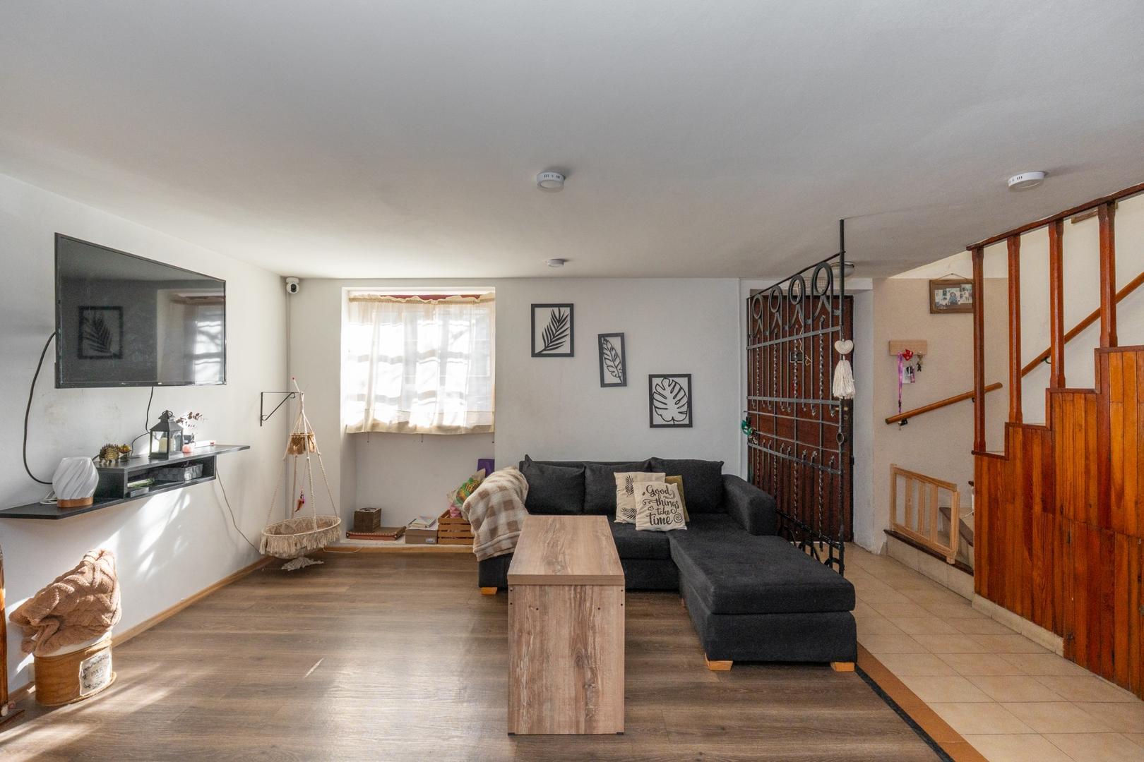 Depto Tipo Casa en Venta de 4 dormitorios