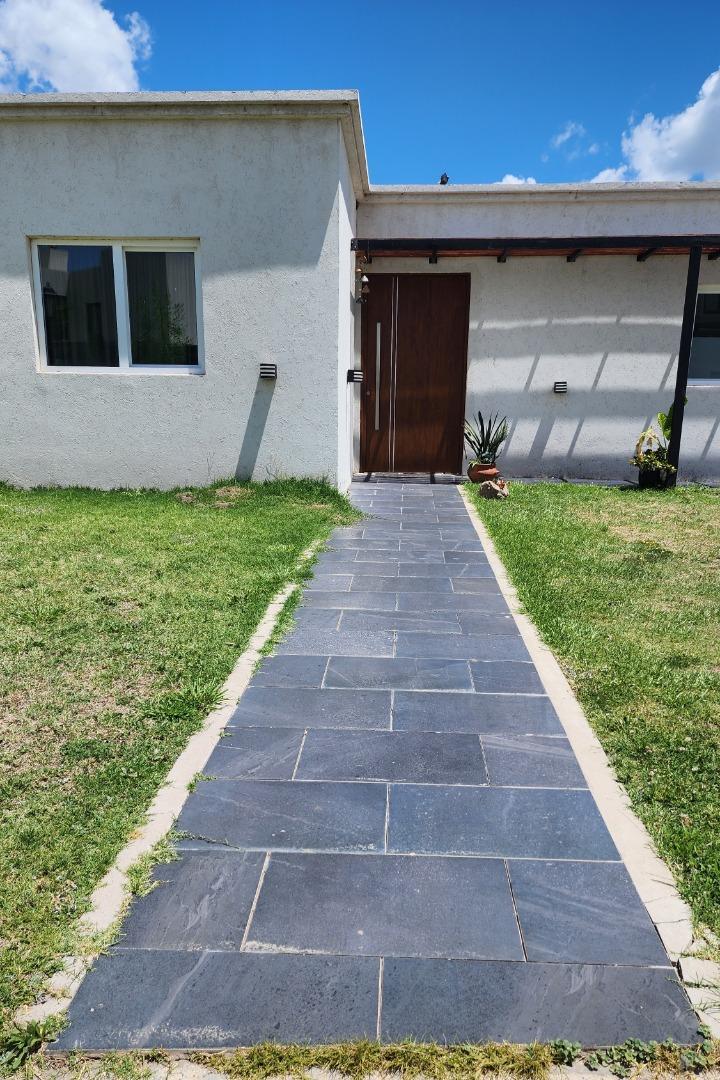 Casa en Venta en San Sebastian, USD 142.000