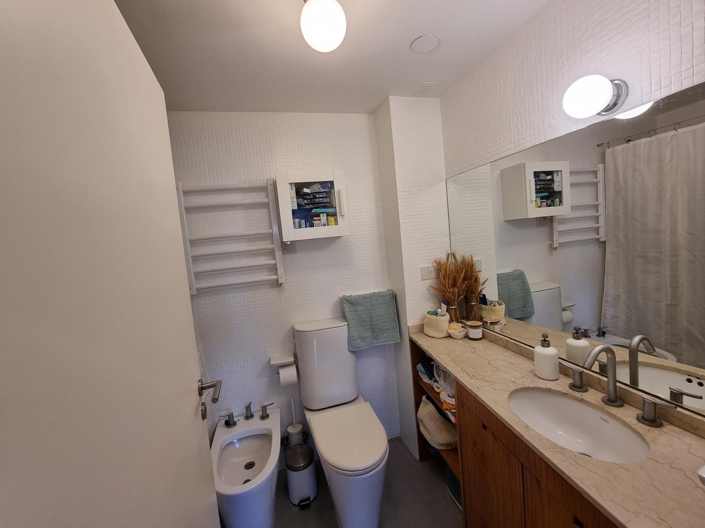 Departamento en Alquiler con 1 cocheras