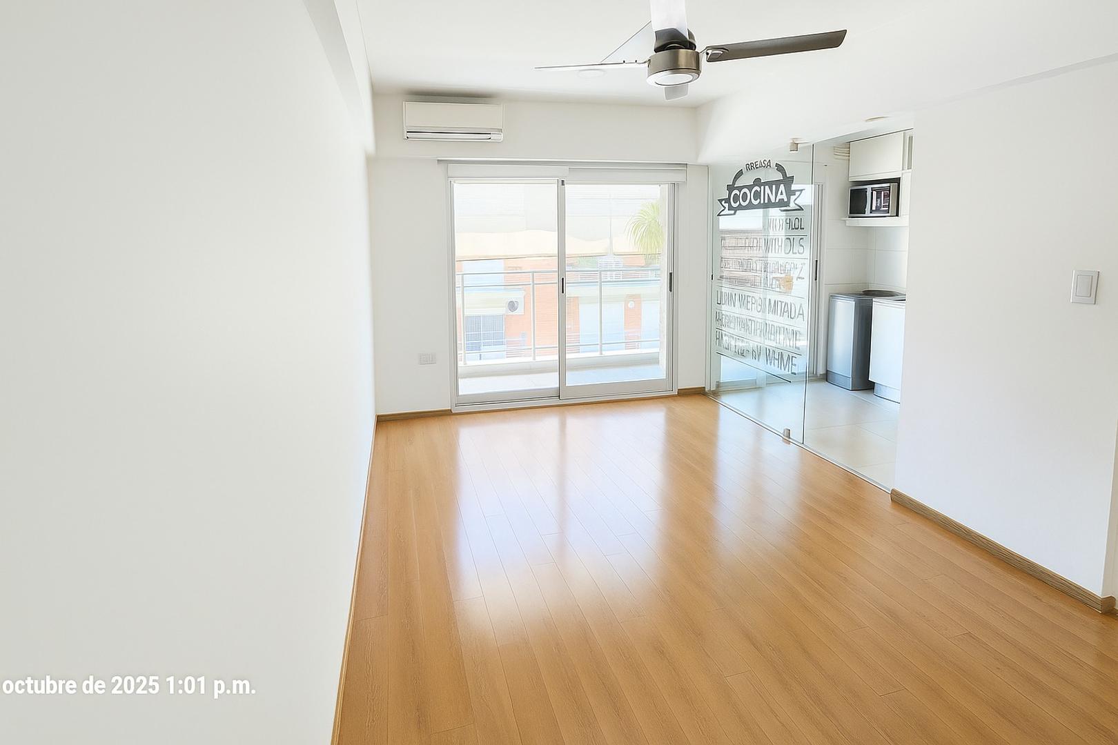 Paraguay 100 - 2 Baños Completos - Cochera 100