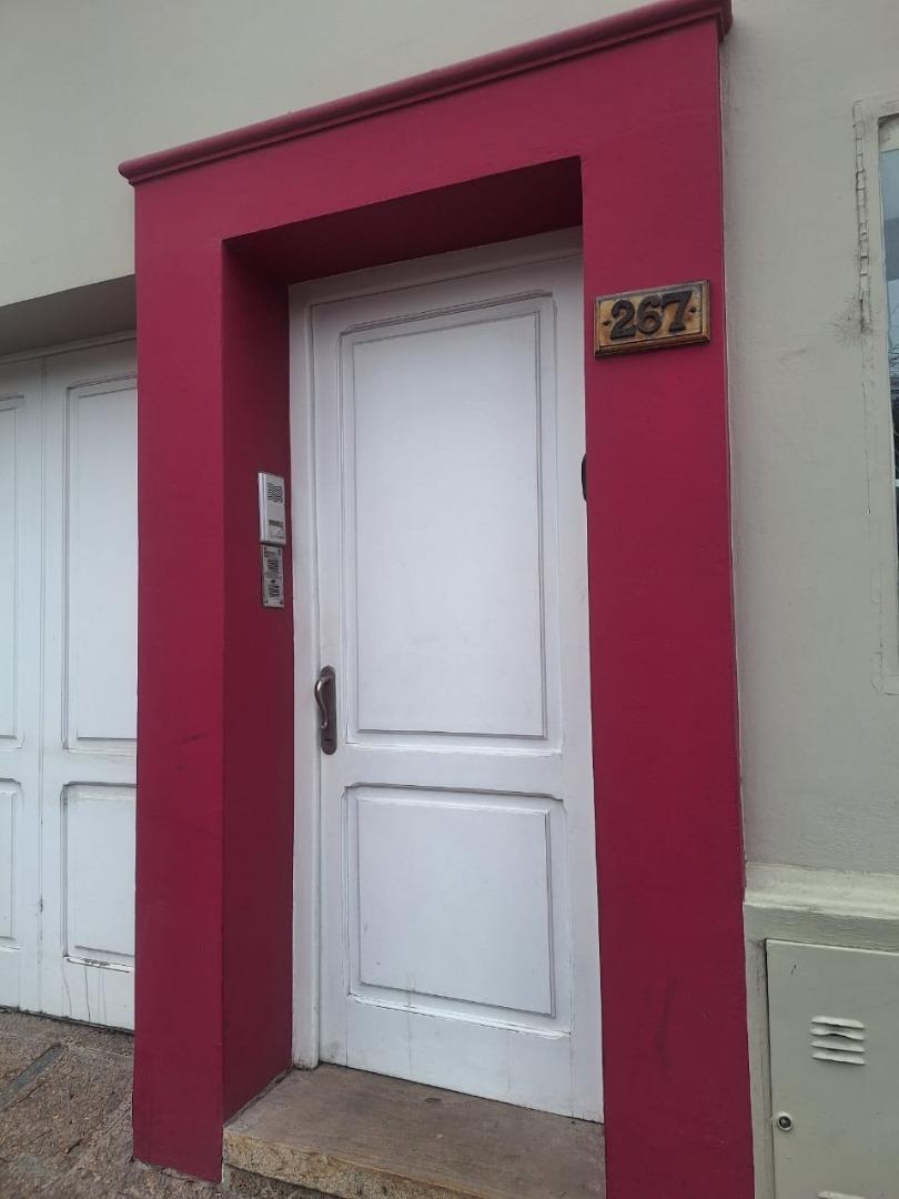 ALQUILER DE OFICINAS EN PRIMER PISO