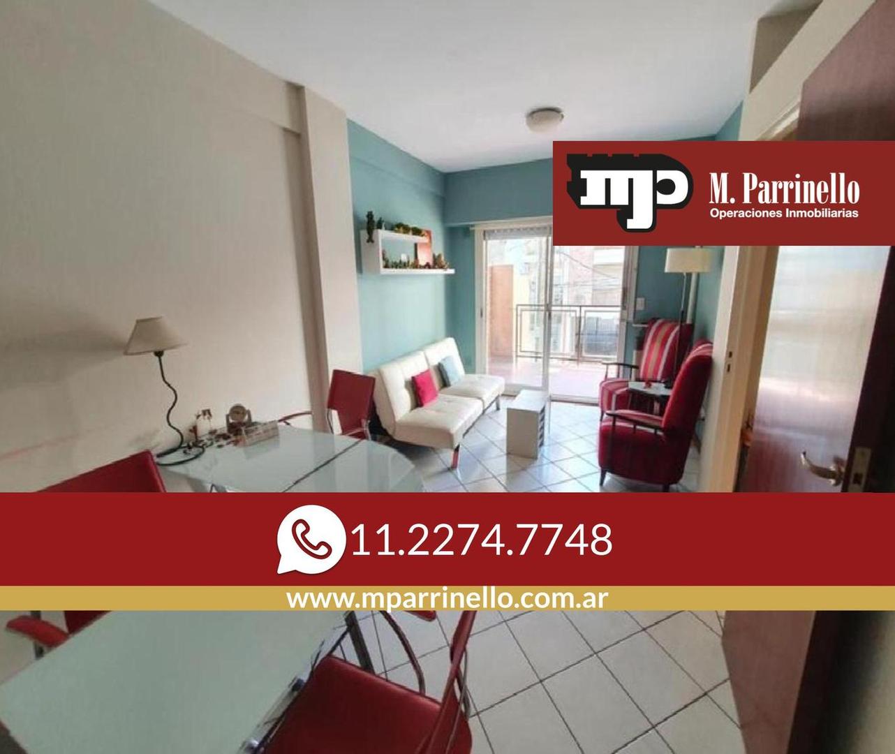 Departamento 2 ambientes con gran balcón y cochera cubierta