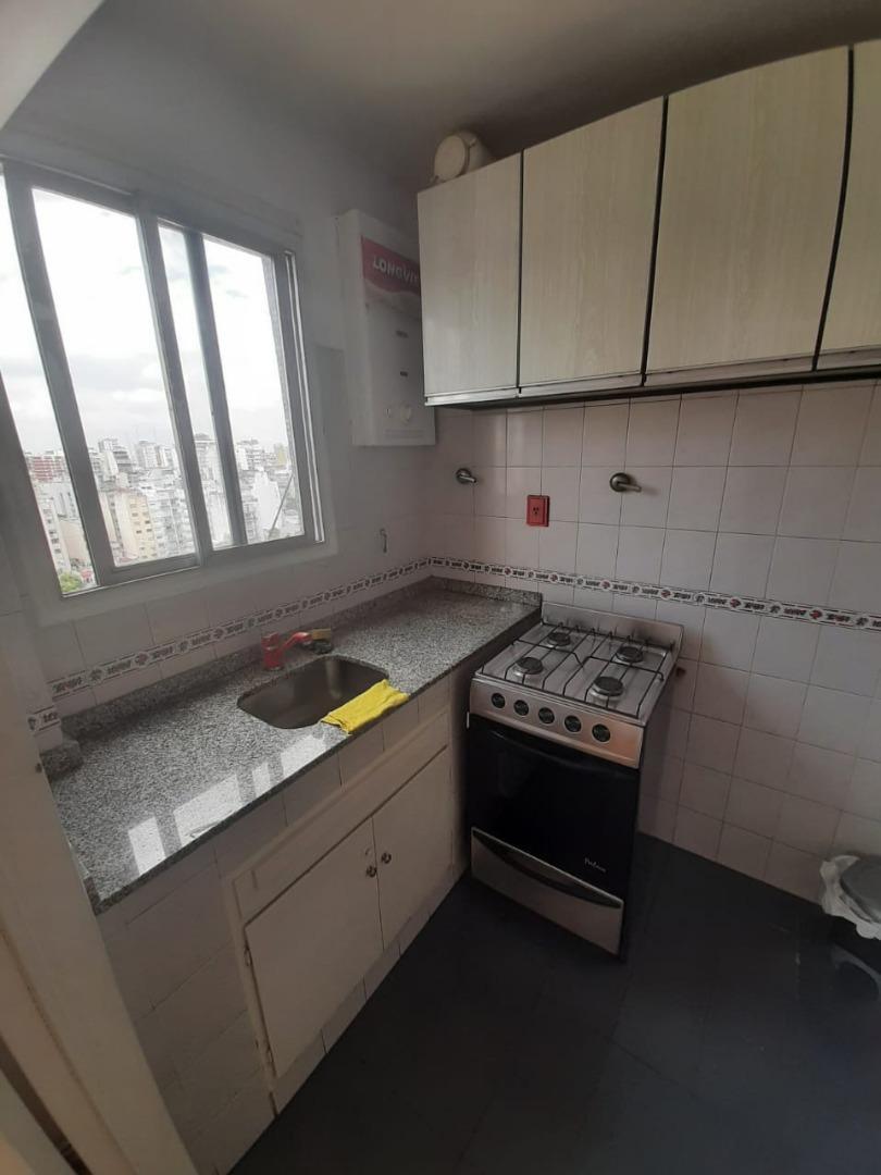Departamento en Alquiler en Caballito, $ 400.000