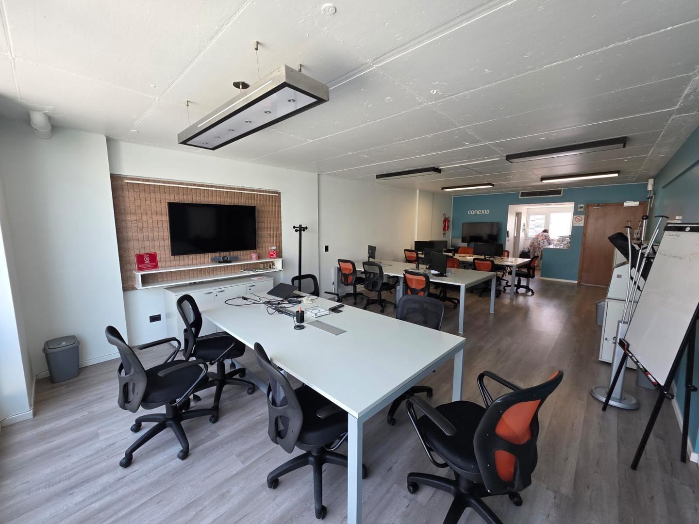 Oficina Monoambiente con 2 baños