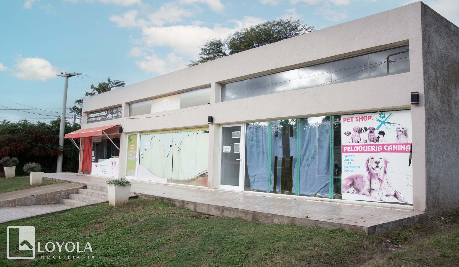 Tres locales + vivienda en Carpinteria