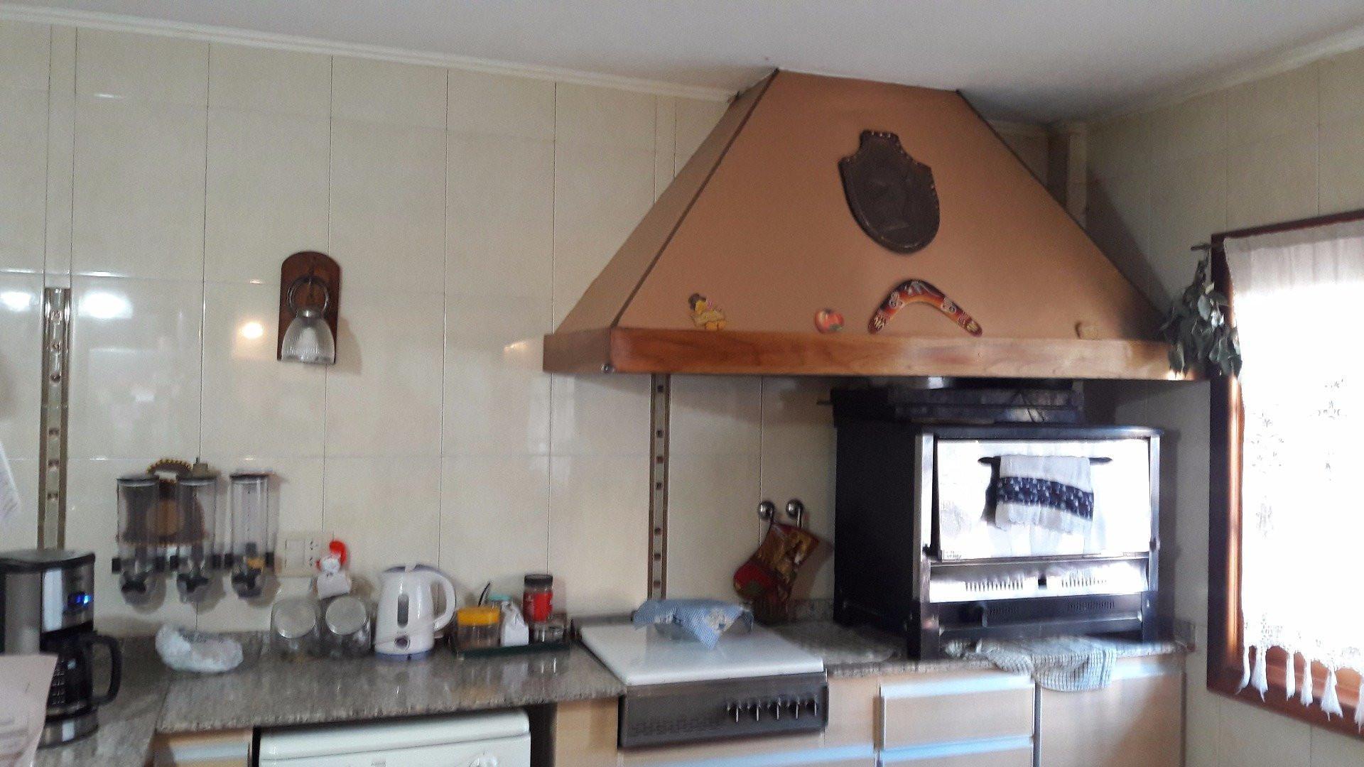 Casa 5 ambientes con 3 baños