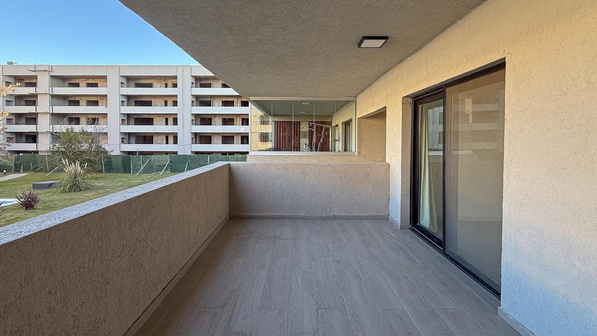 Departamento en Alquiler en Garin, $ 1.350.000