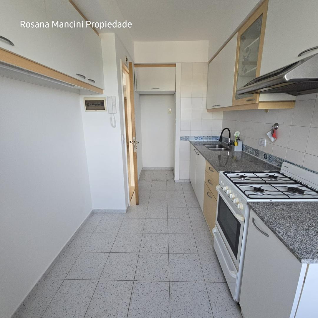 Departamento en Alquiler con 1 cocheras