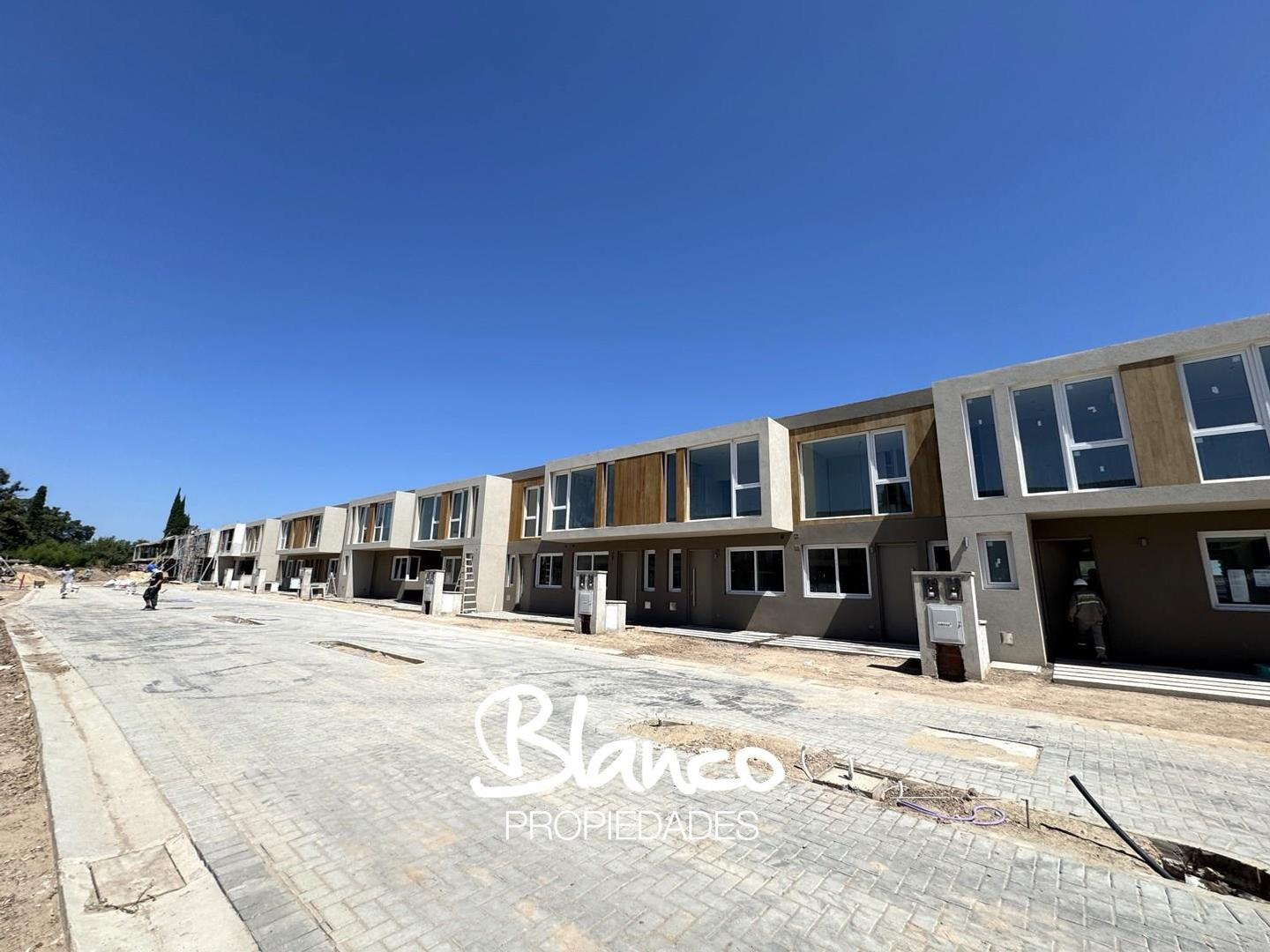 Aldeana Pilar -