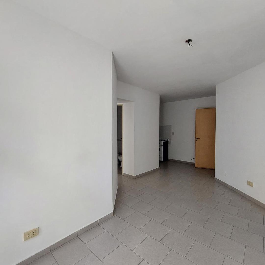 Departamento un dormitorio balcón externo abasto ideal estudiantes