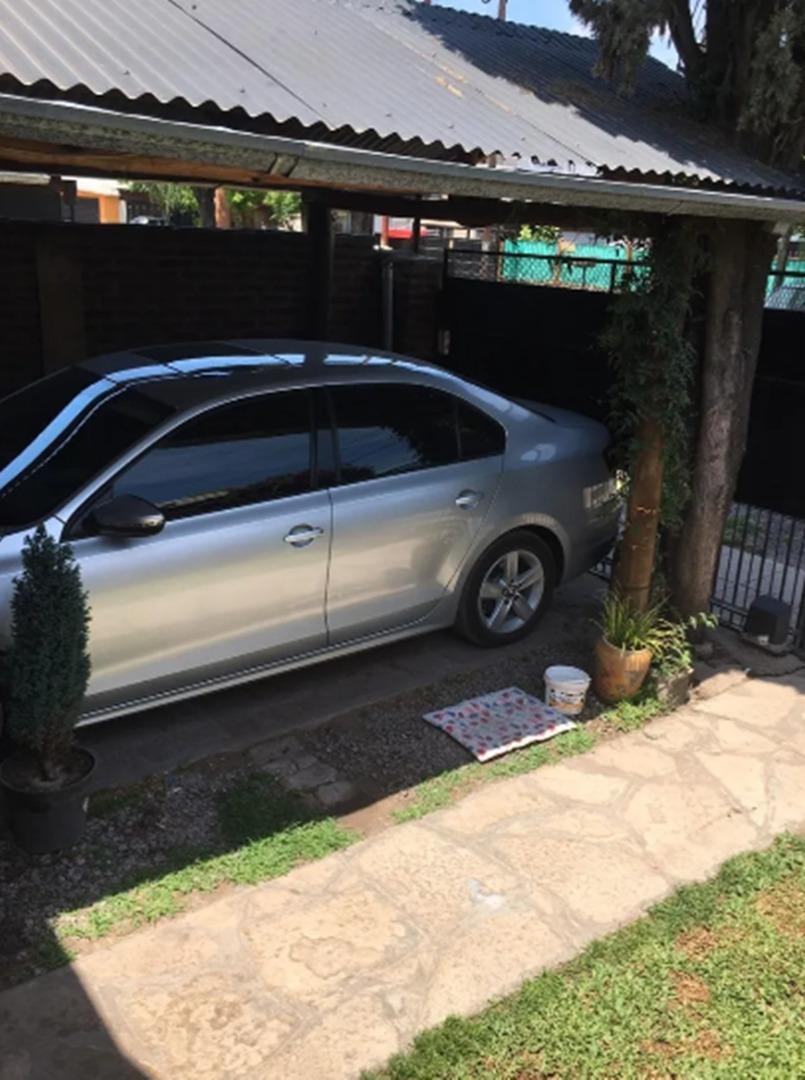 Máximo Aguirre 3800