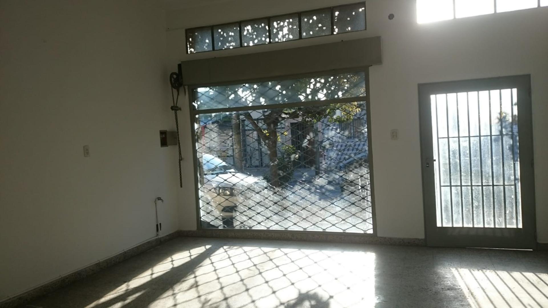 Galpon en Venta en San Justo, USD 185.000