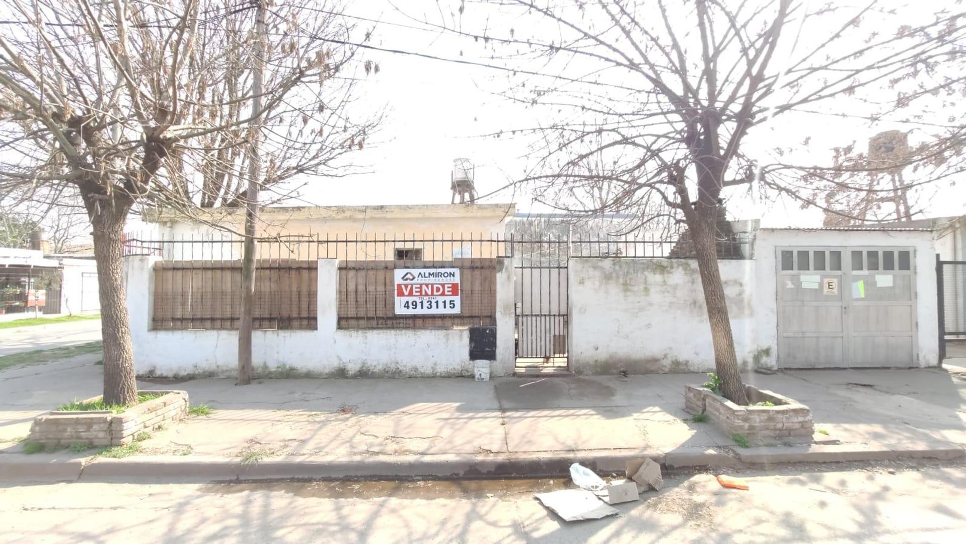 Venta | Casa | 2 Dormitorios | Cochera | Capitán Bermúdez | Barrio Villa Cassini