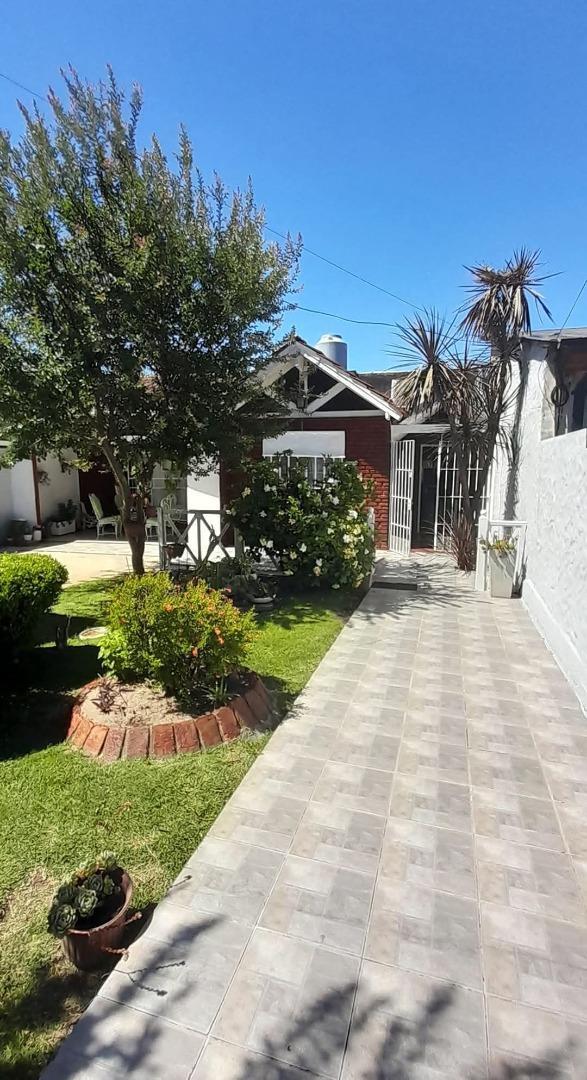 EN VENTA HERMOSA CASA
