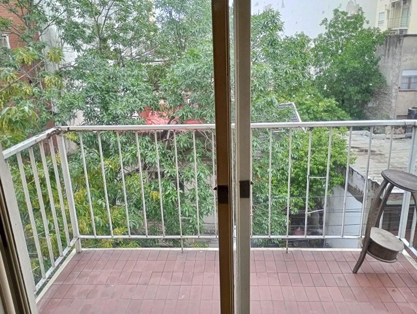 Combate De Los Pozos 769 , Piso 4