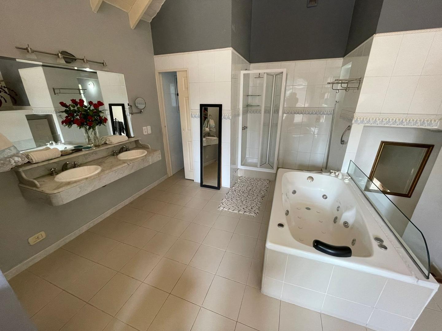 Casa en Venta de 6 dormitorios