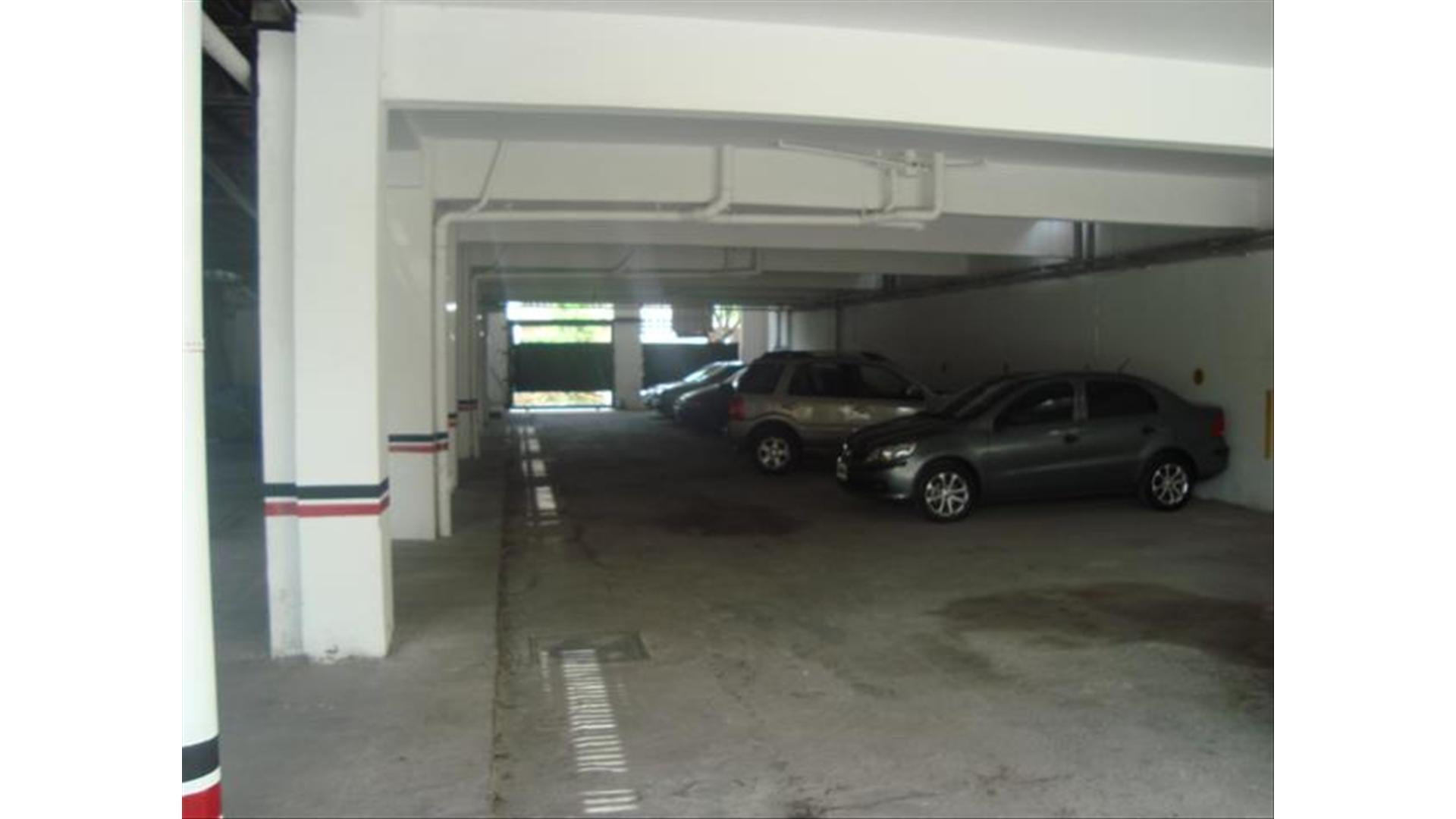 Ing Emilio Mitre 1051 , Piso 1