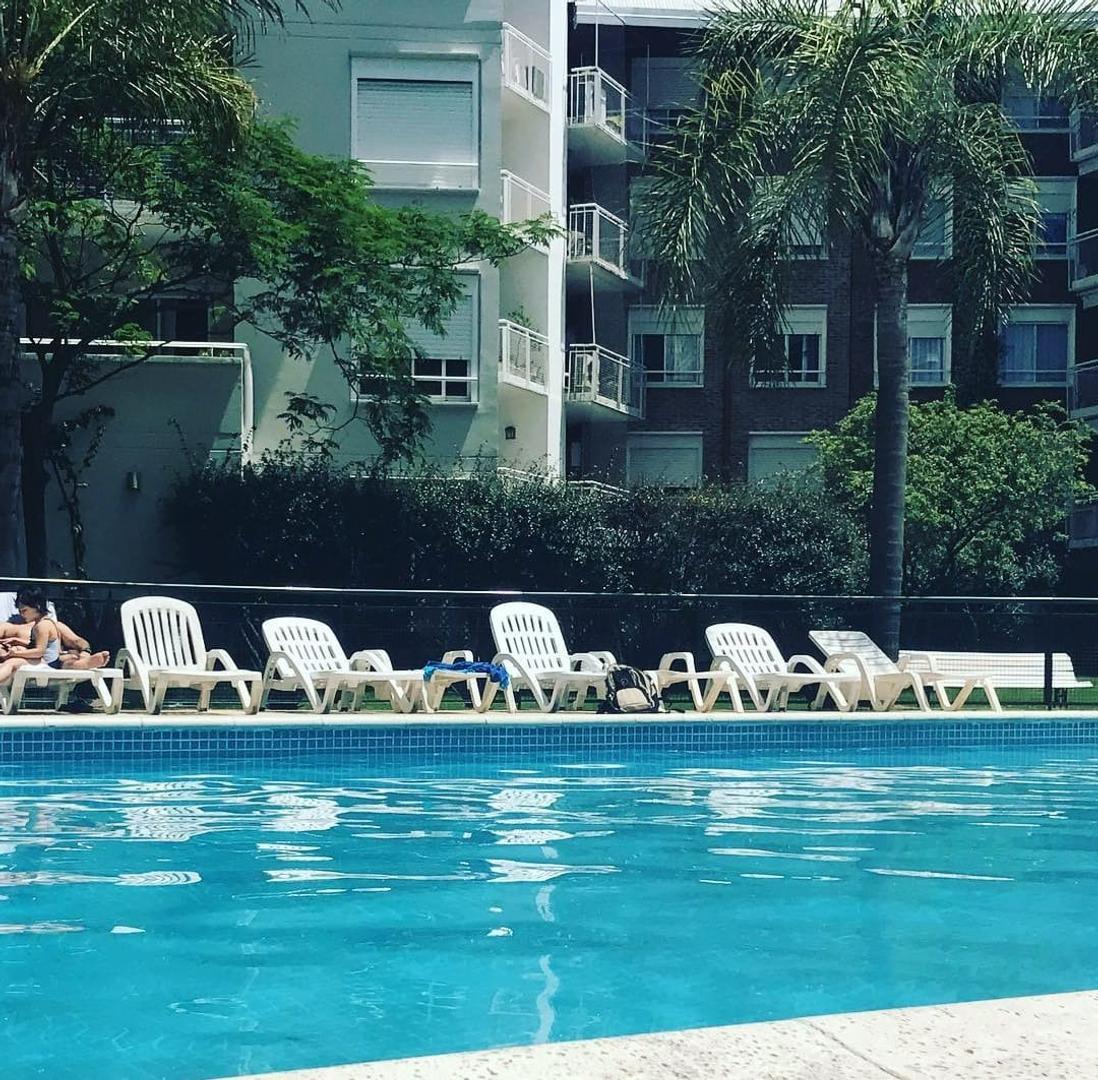 Monseñor Larumbe 3151 , Piso 1