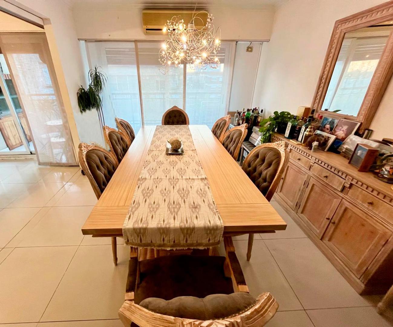 Campana 815 , Piso 6