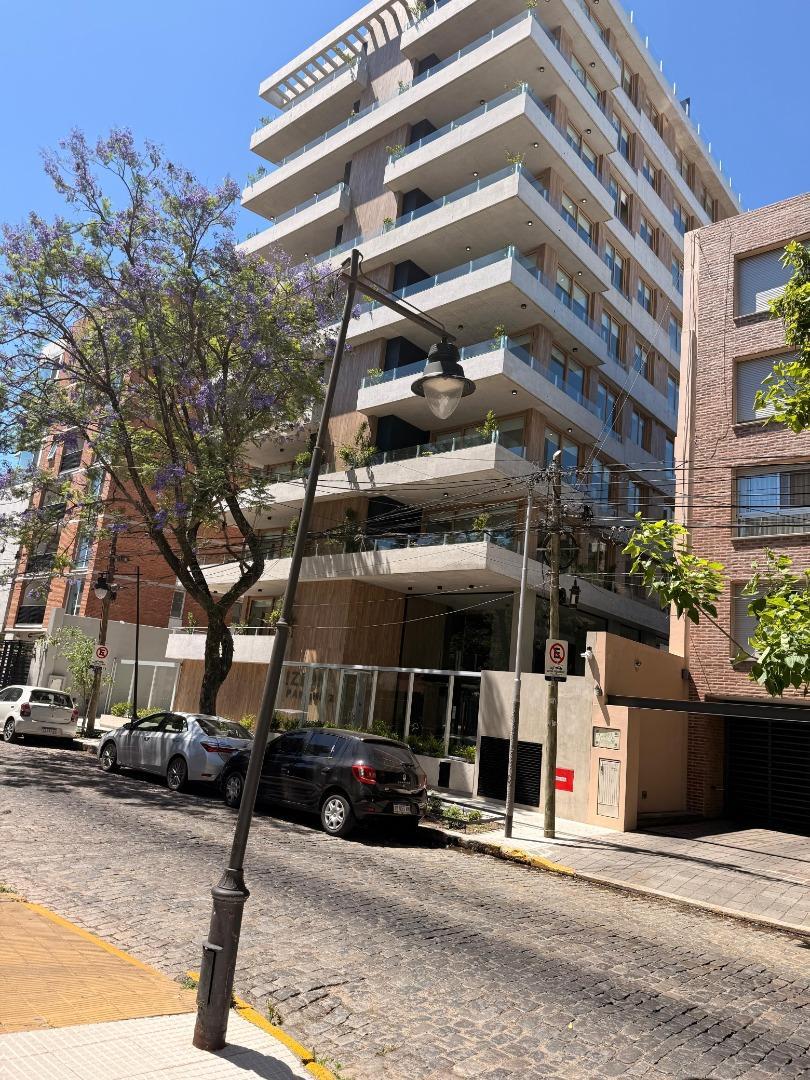 Departamento en Alquiler de 4 ambientes