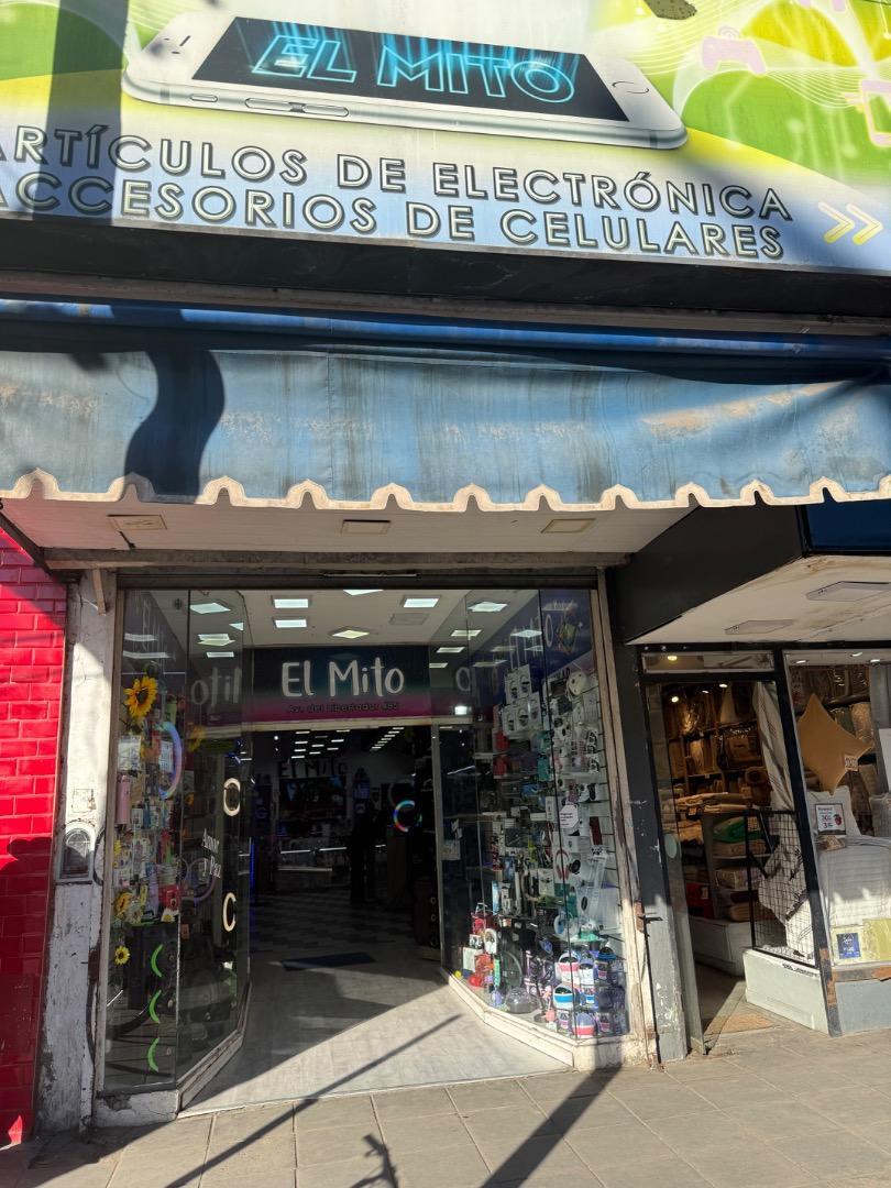 VENTA LOCAL AV LIBERTADOR MERLO LOCAL COMERCIAL