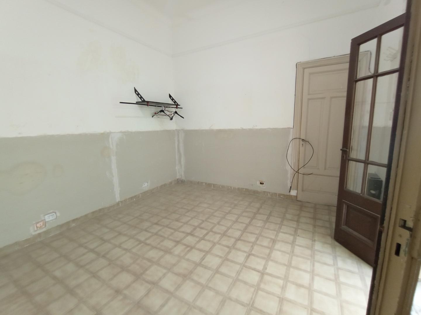 Depto Tipo Casa en Alquiler en Almagro Norte, $ 1.600.000