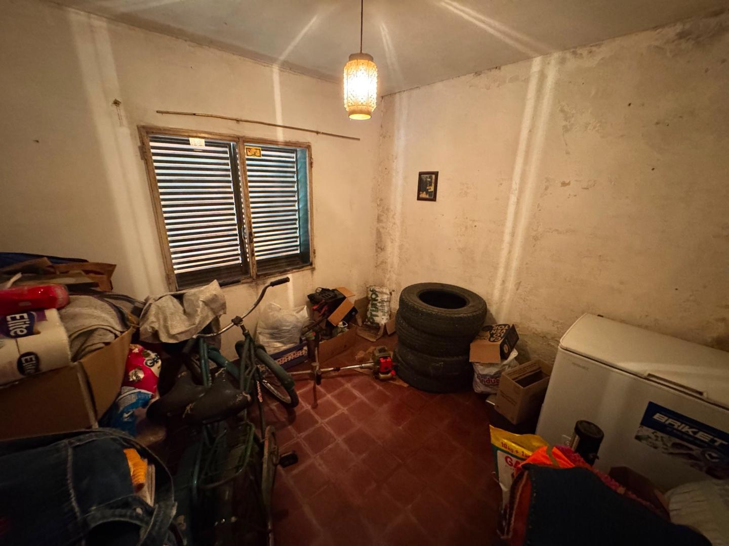 Casa 4 ambientes con 1 baño