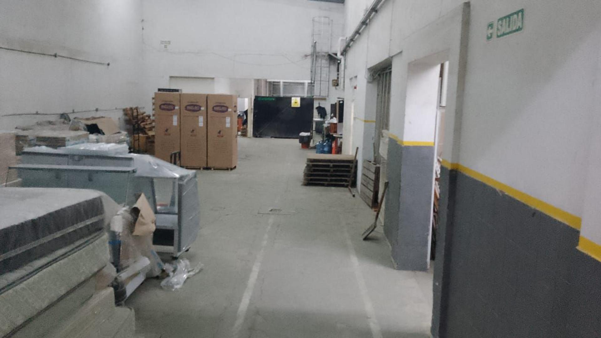 Galpon en Venta en San Miguel, USD 480.000