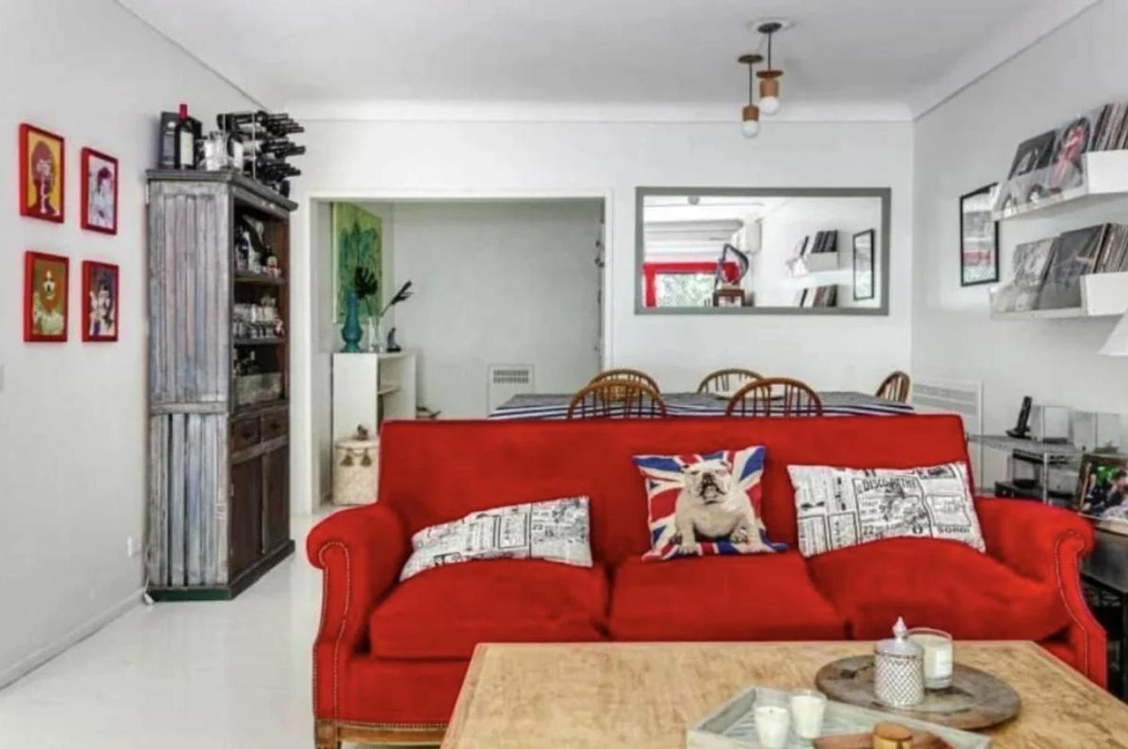 Departamento 4 ambientes con 2 baños