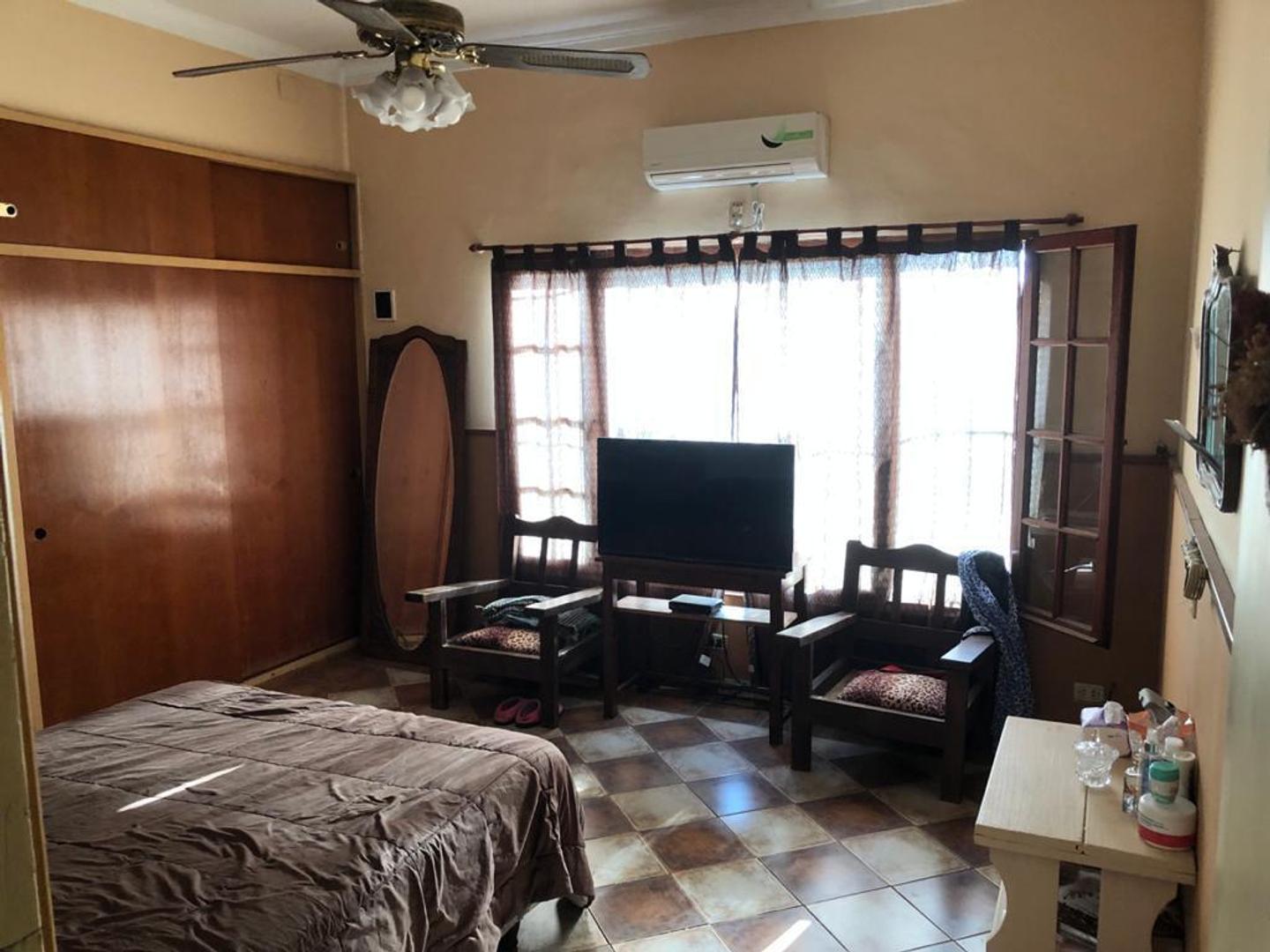 CASA EN VENTA - Ituzaingó Norte