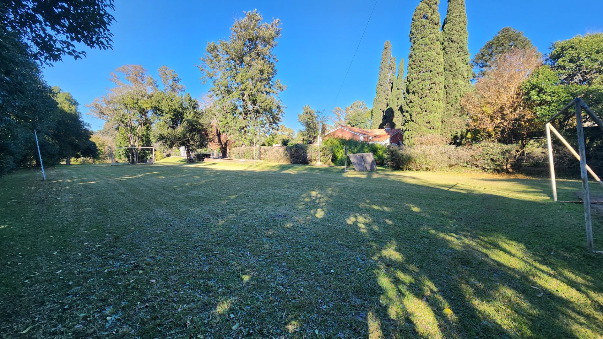 Casa 5 ambientes con 2 baños