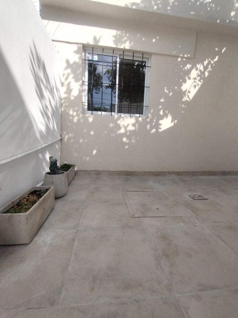 DOS DEPARTAMENTOS DE 1 DORMITORIO C/U EN ZONA PARQUE FEDERAL