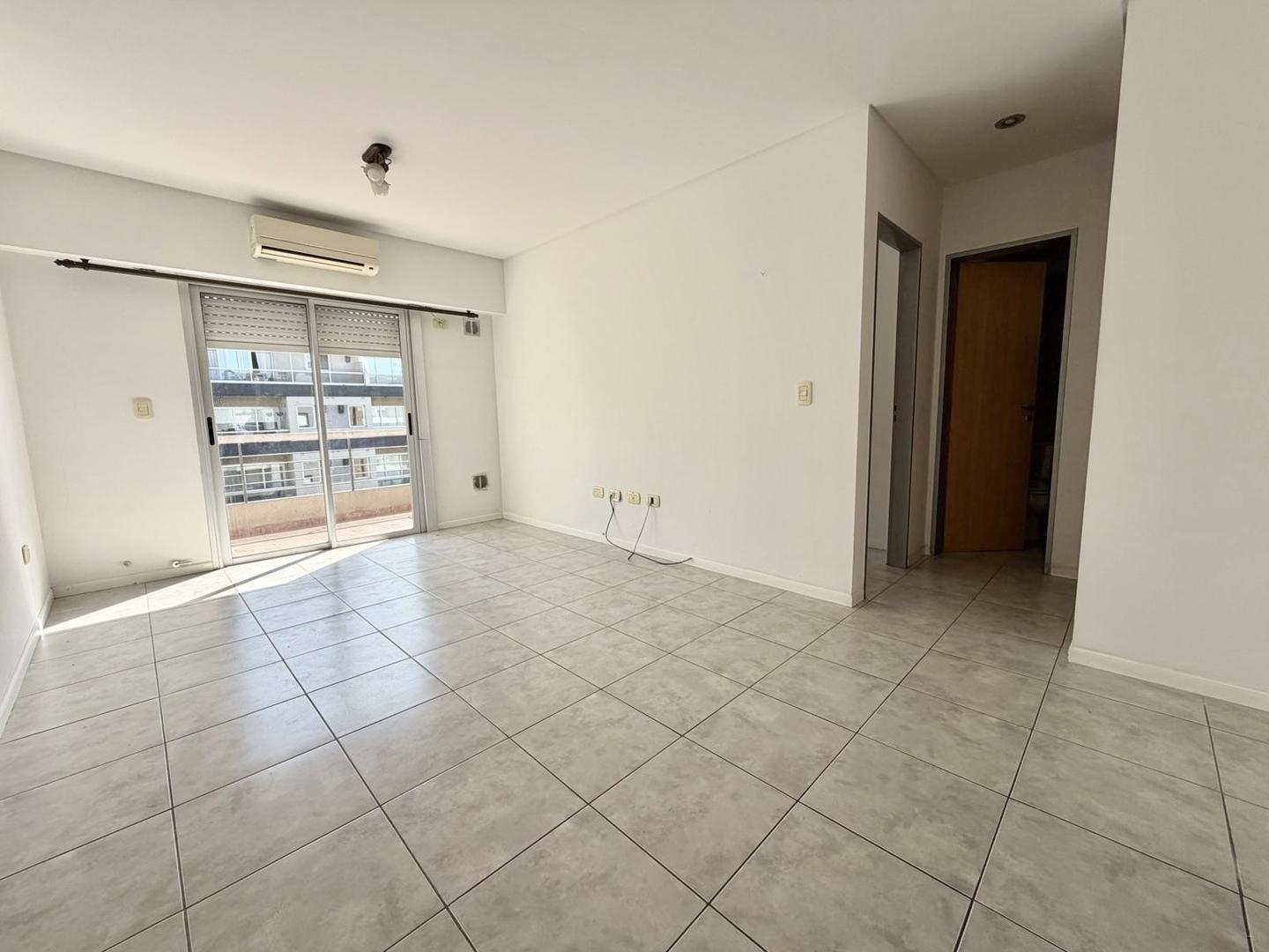 Bayardi 2552 , Piso 5