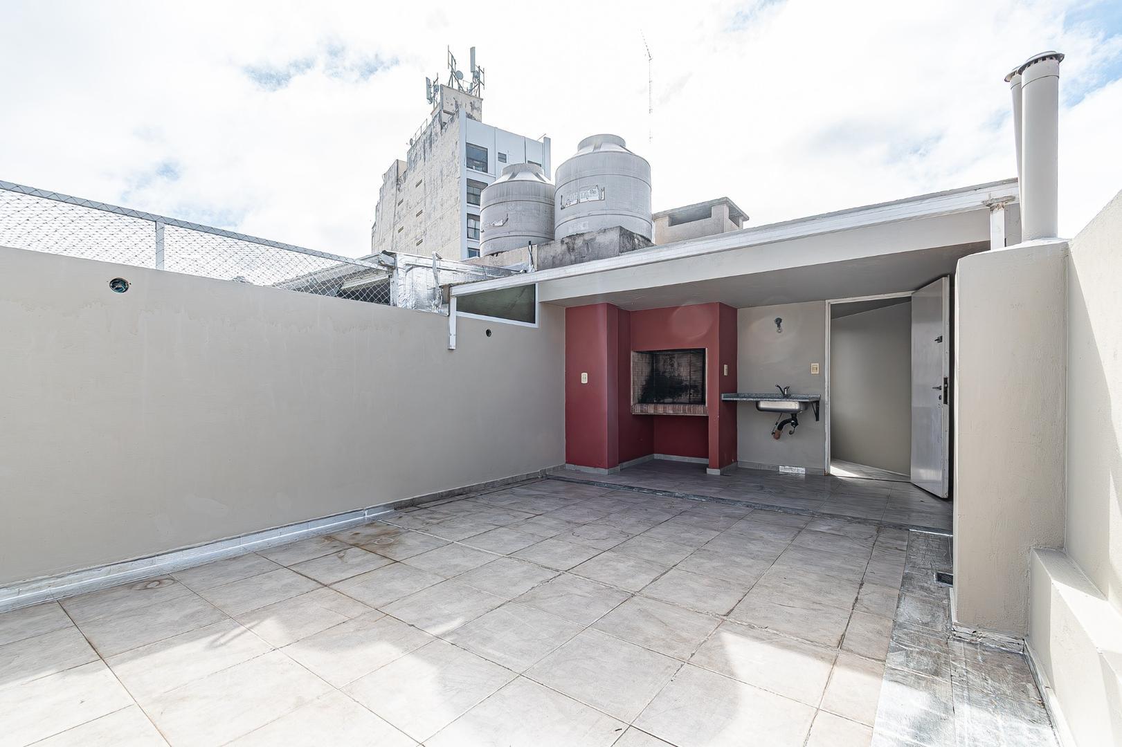 Depto Tipo Casa en Venta de 3 ambientes