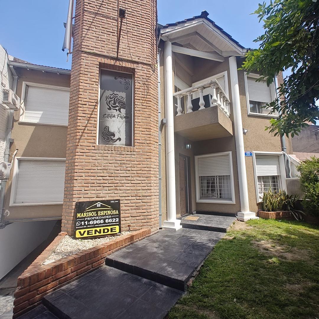 Casa en Alquiler Moreno