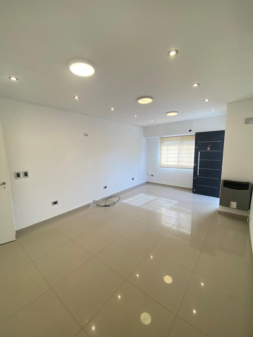 Chalet Moderno en Castelar Norte