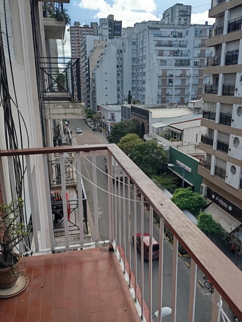 Santa Fé 1700, Piso 4