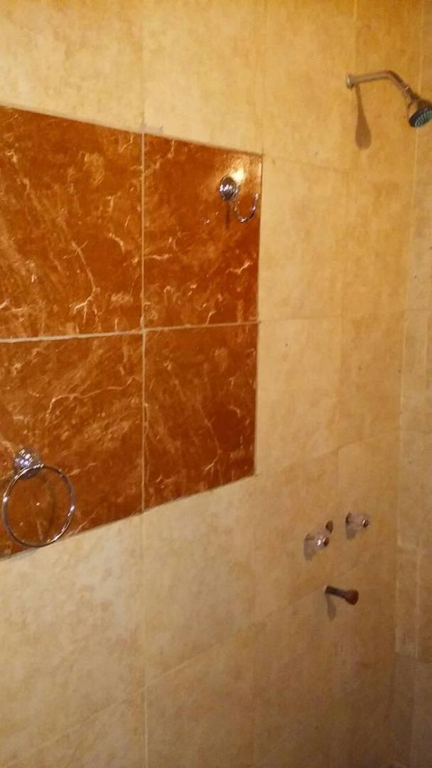 Casa en Venta en Burzaco, USD 64.000