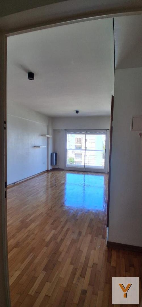 Departamento en Alquiler en Almagro, $ 630.000