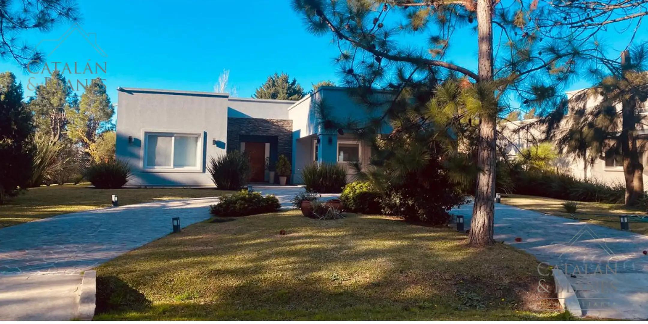 Casa en Venta de 4 dormitorios