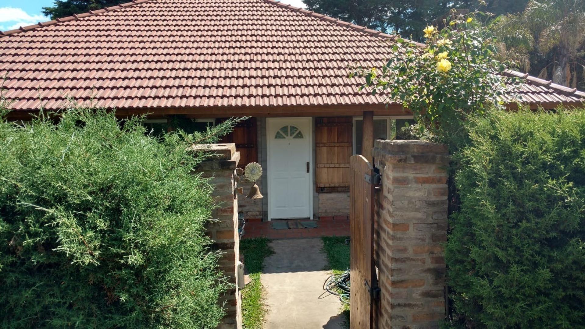 CASA EN VENTA - PARQUE SAKURA